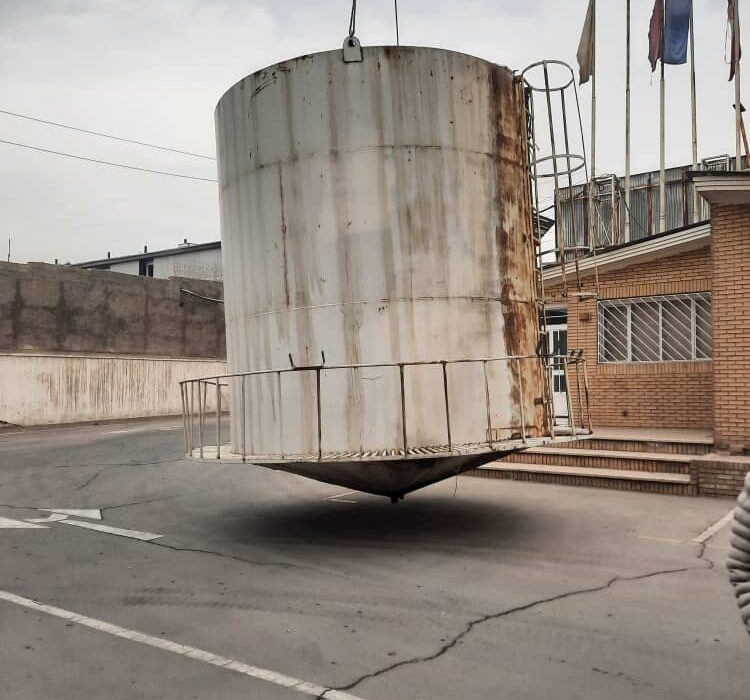 تصویر نصب مخزن تانکر هوایی